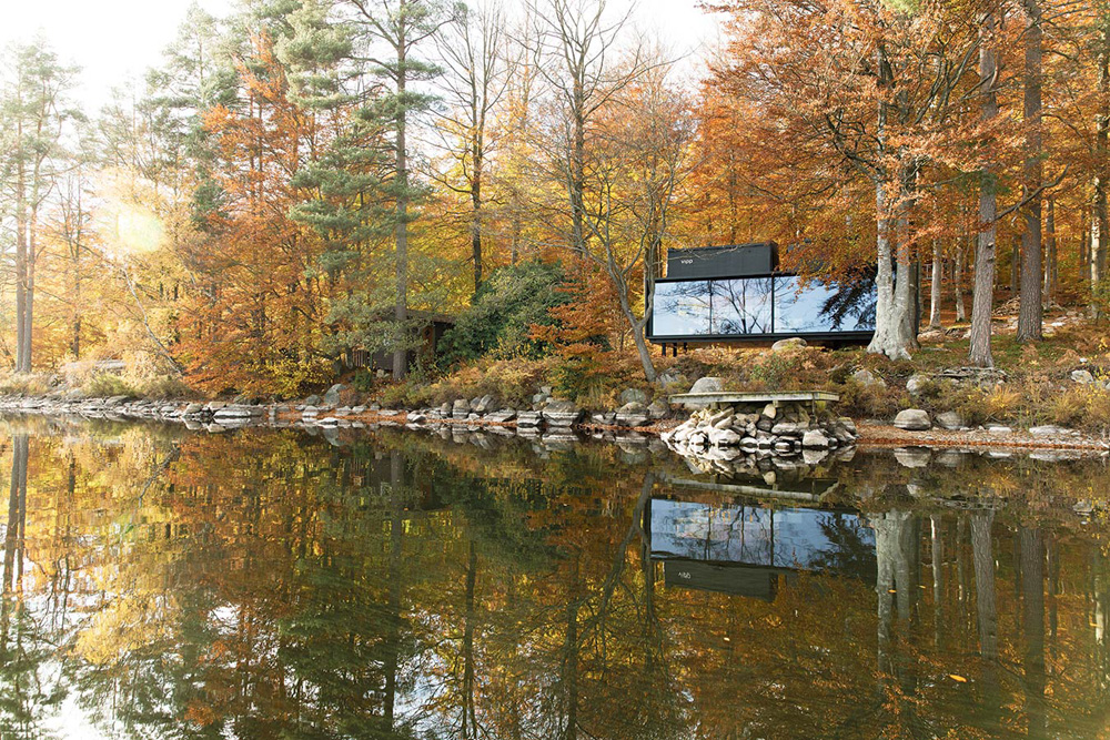 vipp-shelter-a-timeless-forest-cabin-2