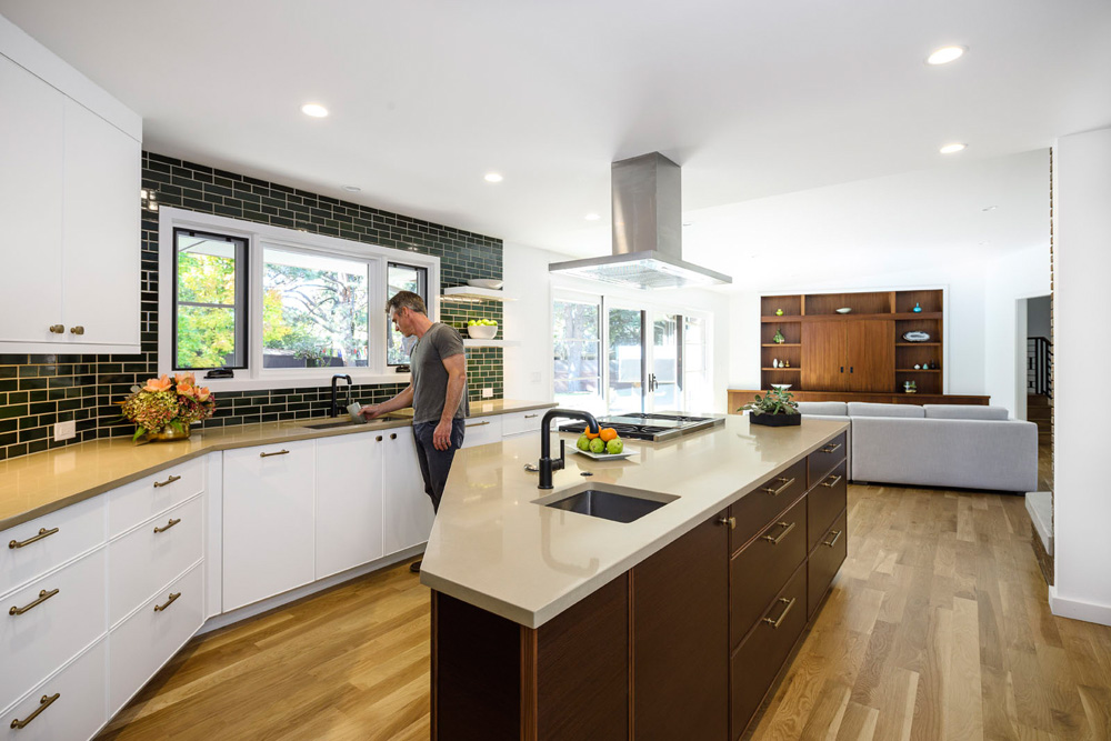 2016 Oct 24: Contemporary residential Kitchen photographed for Modern in Denver Magazine and Thurston. Trevor Brown, Jr./Trevor Brown Photography